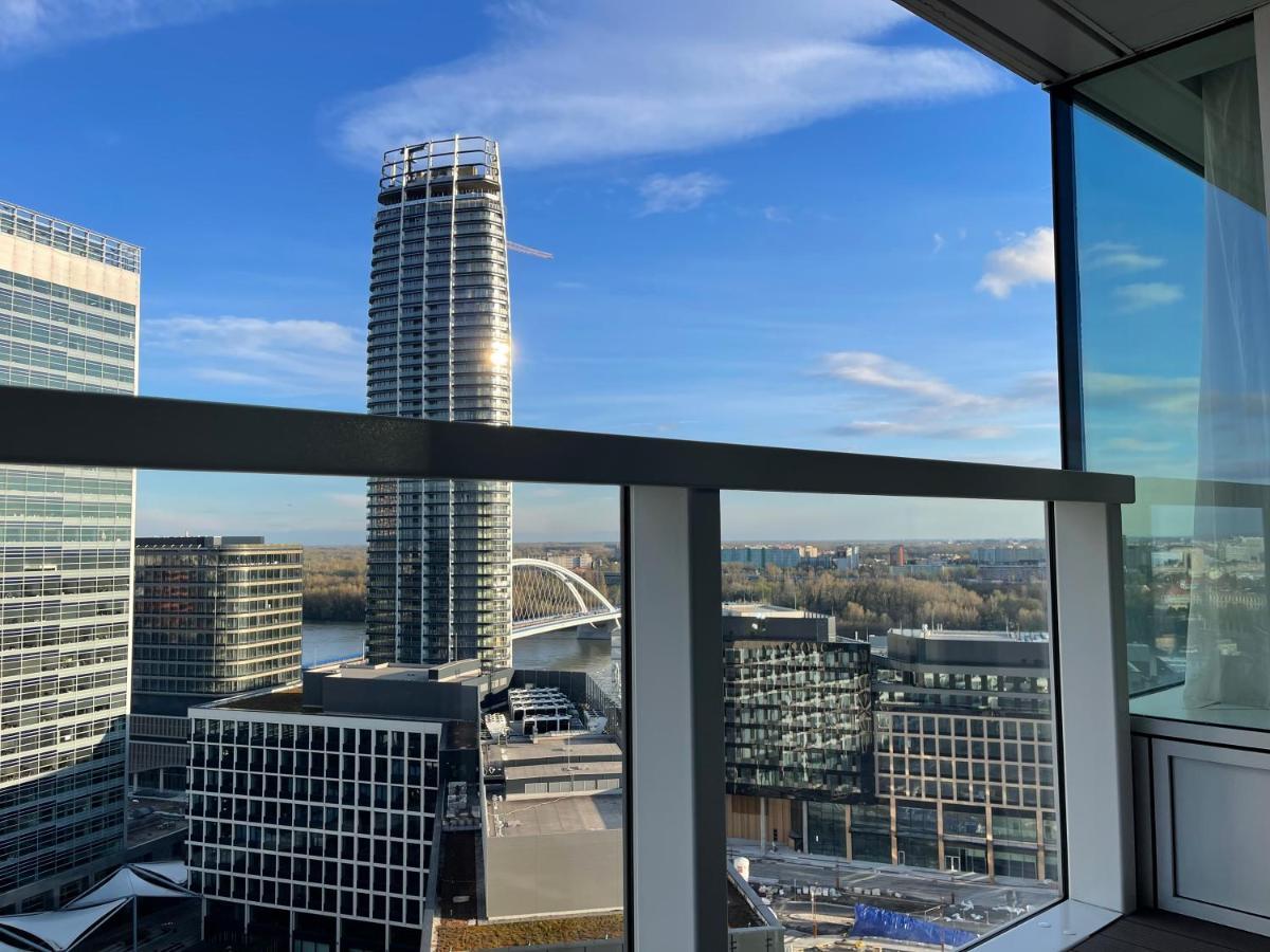Sag 19Th Floor Panorama City Apartment 2 Rooms Free Parking Free Wifi Bratislava Eksteriør billede